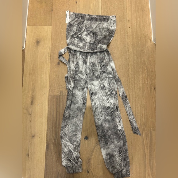 Drew Jumpsuit - XS - Picture 4 of 4